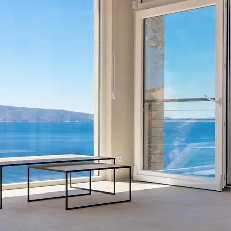 Villa Blue Horizon *