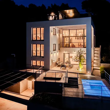 Blue Horizon Villa Nerezisca