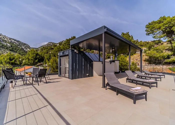 Blue Horizon Villa *
