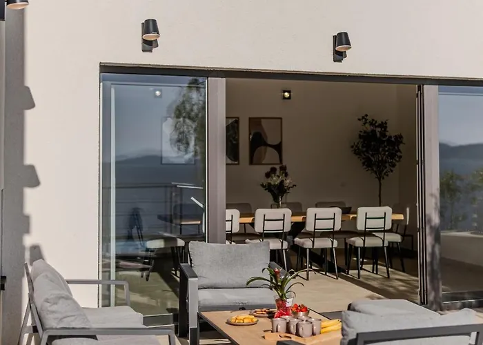Blue Horizon Villa