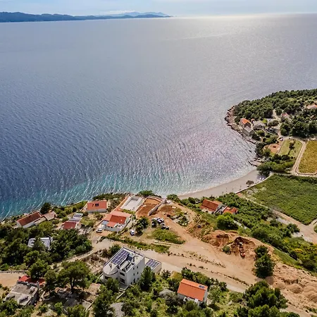 Blue Horizon Villa Nerezisca