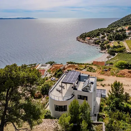 Blue Horizon Villa